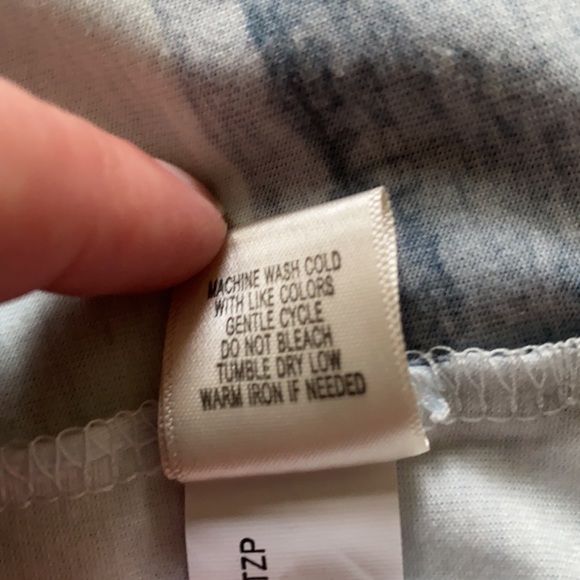 Tru Self Top With Button Accents - Picture 9 of 9